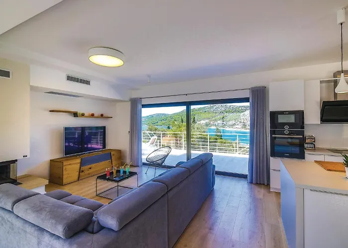 Dom wakacyjny Beautiful In Seget Vranjca