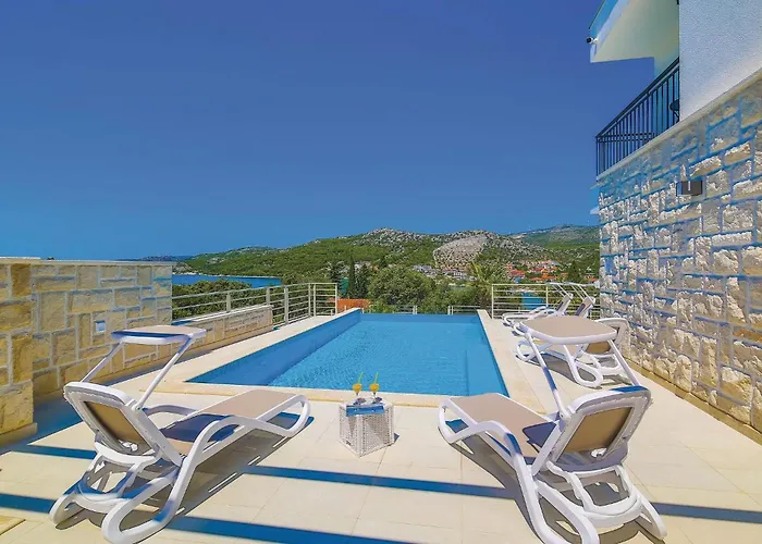 Beautiful In Seget Vranjca Seget Vranjica