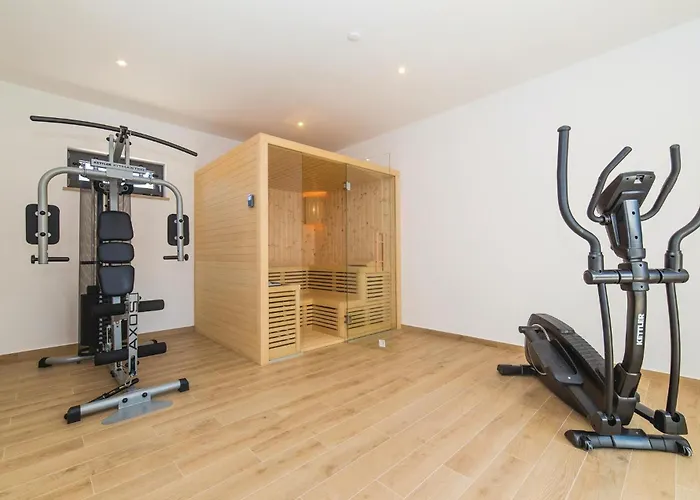 Beautiful In Seget Vranjca Dom wakacyjny