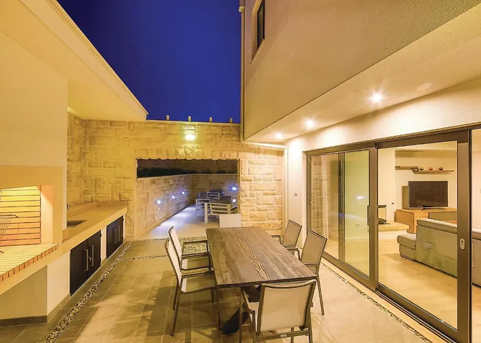 Beautiful In Seget Vranjca *